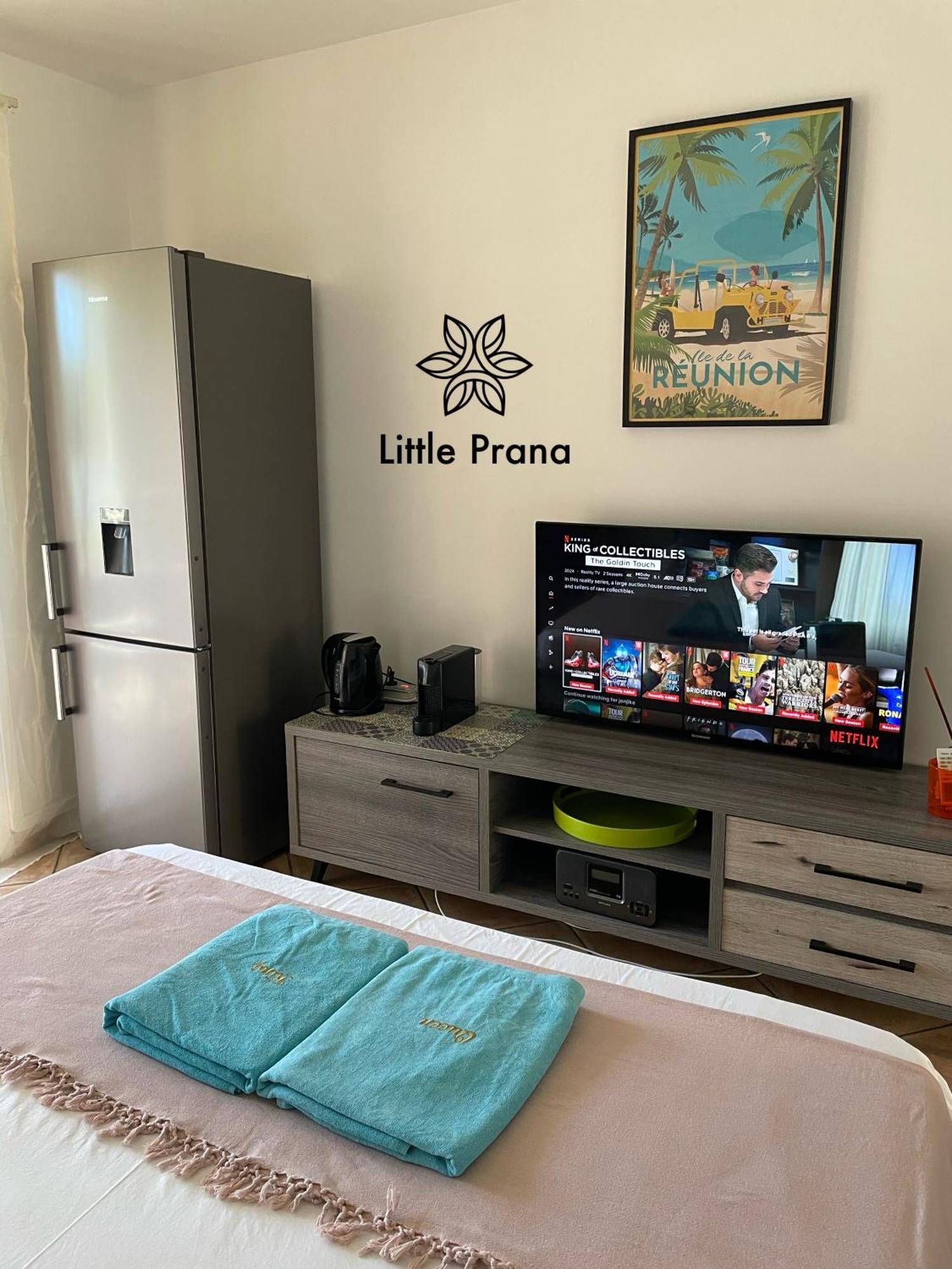 Апартаменты Little Prana Сен-Жиль-ле-Бэн Экстерьер фото